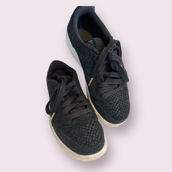 Women's Retro Low Black Python Print AJ6004-010 Size 5 Nike Air - Picture 7 of 13